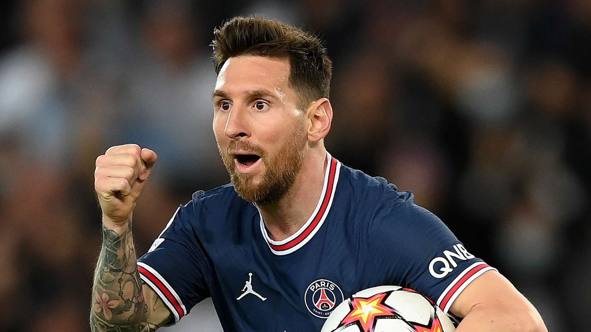 歌唱声此起 歌唱声此起