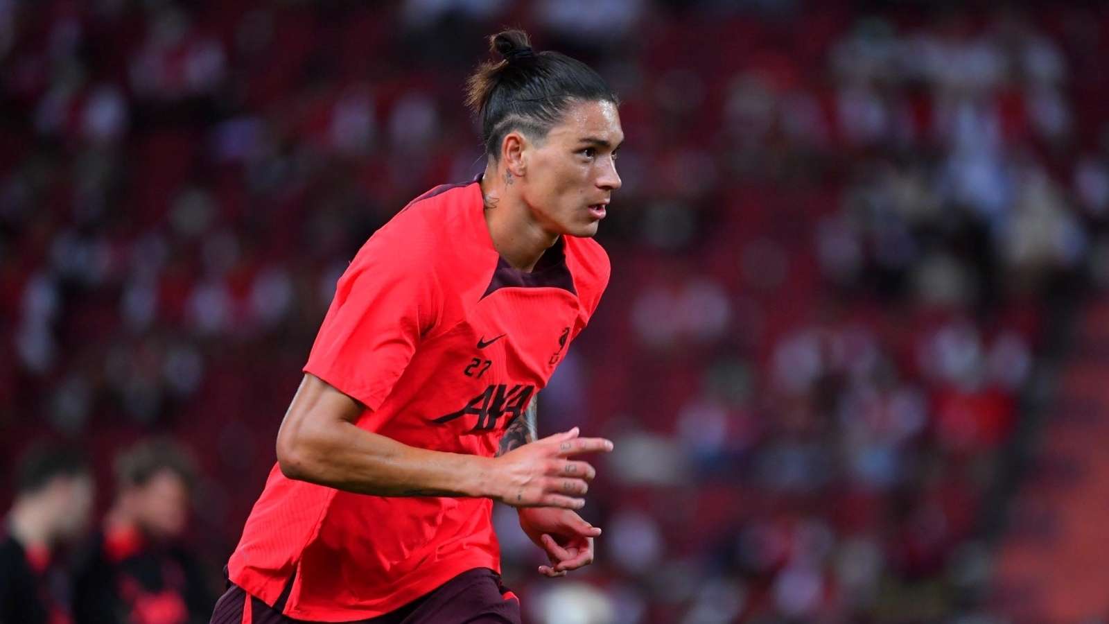 常与球员进 常与球员进